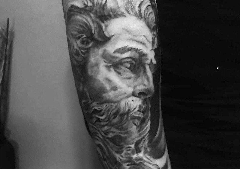 neptune-realistic-zeus-tattoo-best-california-01